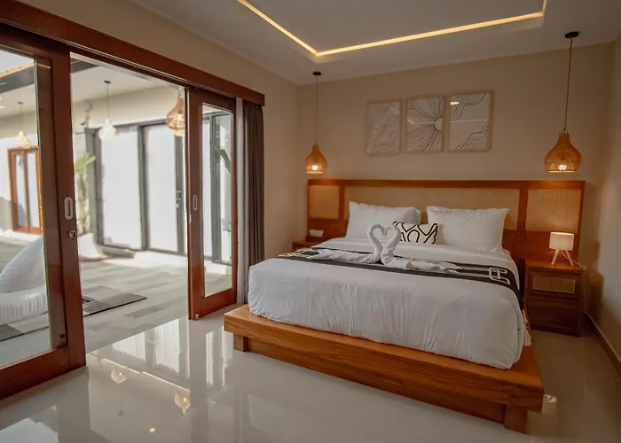 Villa A Better 3br 5min Bintang Seminyak
