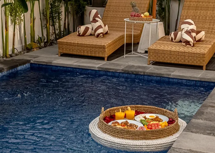 A Better 3br 5min Bintang Villa Seminyak